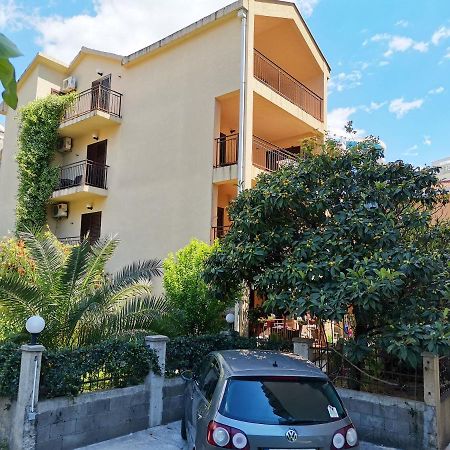 Apartments And Rooms Marija บุดวา ภายนอก รูปภาพ