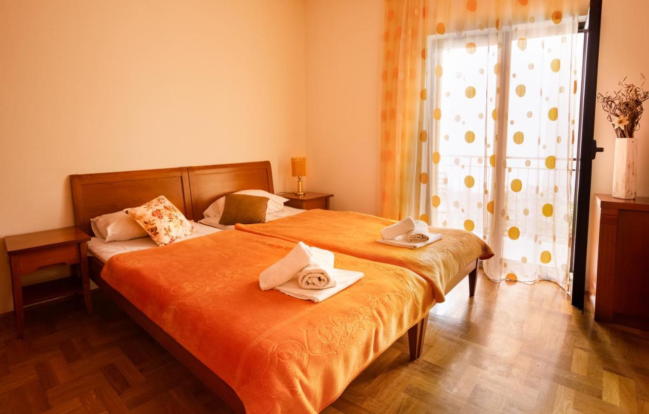 Apartments And Rooms Marija บุดวา ภายนอก รูปภาพ