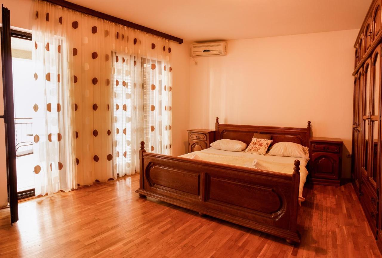 Apartments And Rooms Marija บุดวา ภายนอก รูปภาพ