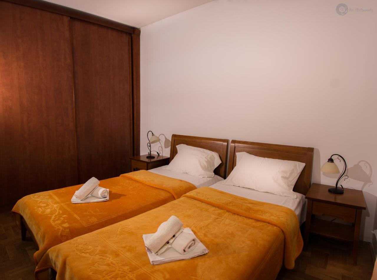 Apartments And Rooms Marija บุดวา ภายนอก รูปภาพ