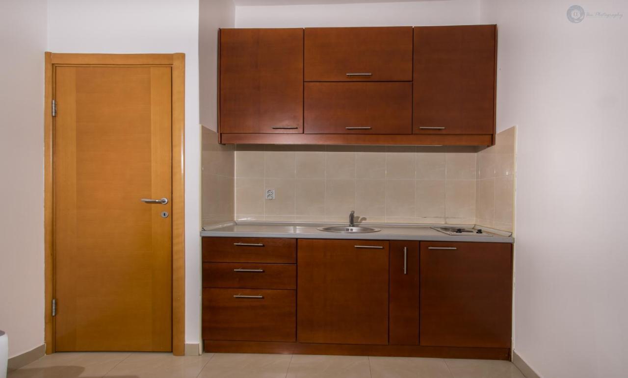 Apartments And Rooms Marija บุดวา ภายนอก รูปภาพ